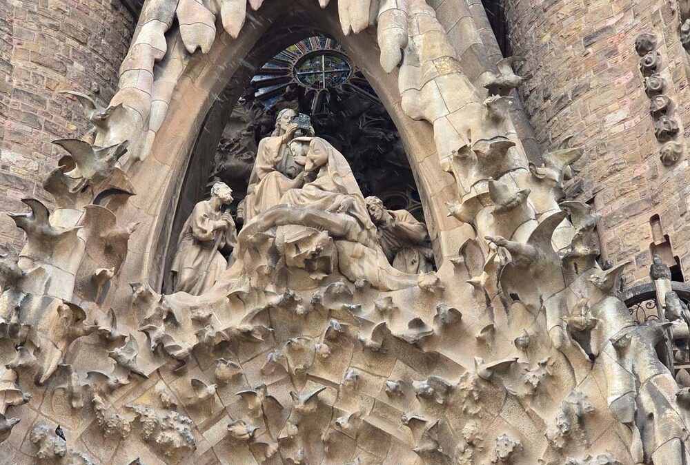 European Cruise Destinations: Barcelona – Drink in the sights, sounds, culture and history of the Sagrada Familia dominated Barcelona. Prepare to be wowed.