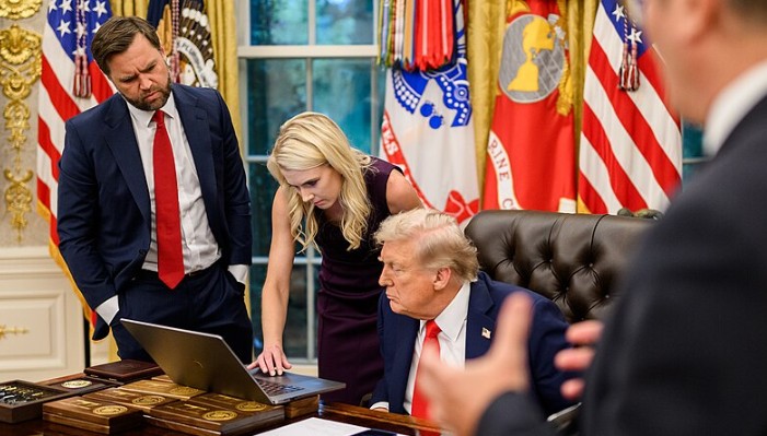 Is There a ‘Mean Girl’ Culture in the White House?